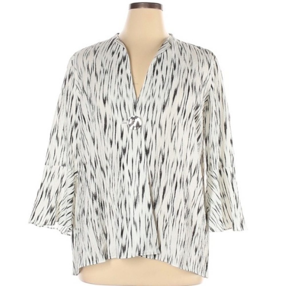 JM Collection XL white BOHO flare 3/4 sleeve top